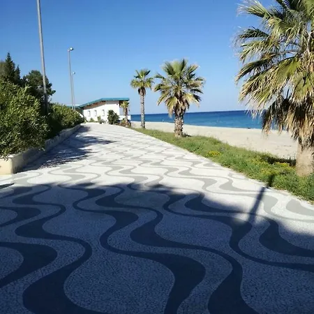 Clale بيت ضيافة