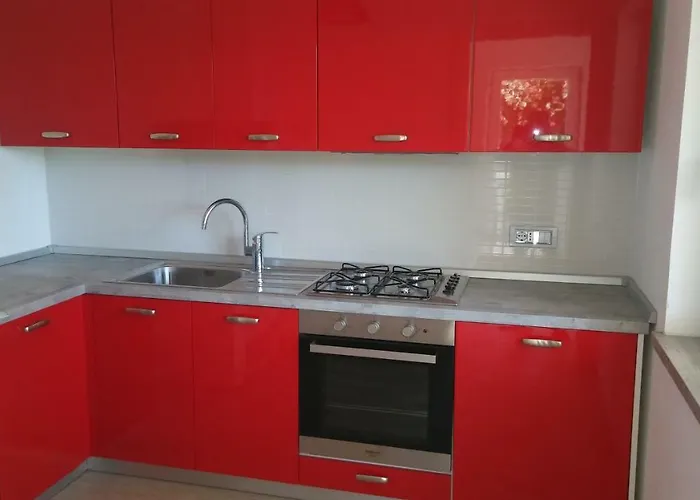 Clale 招待所 Montauro